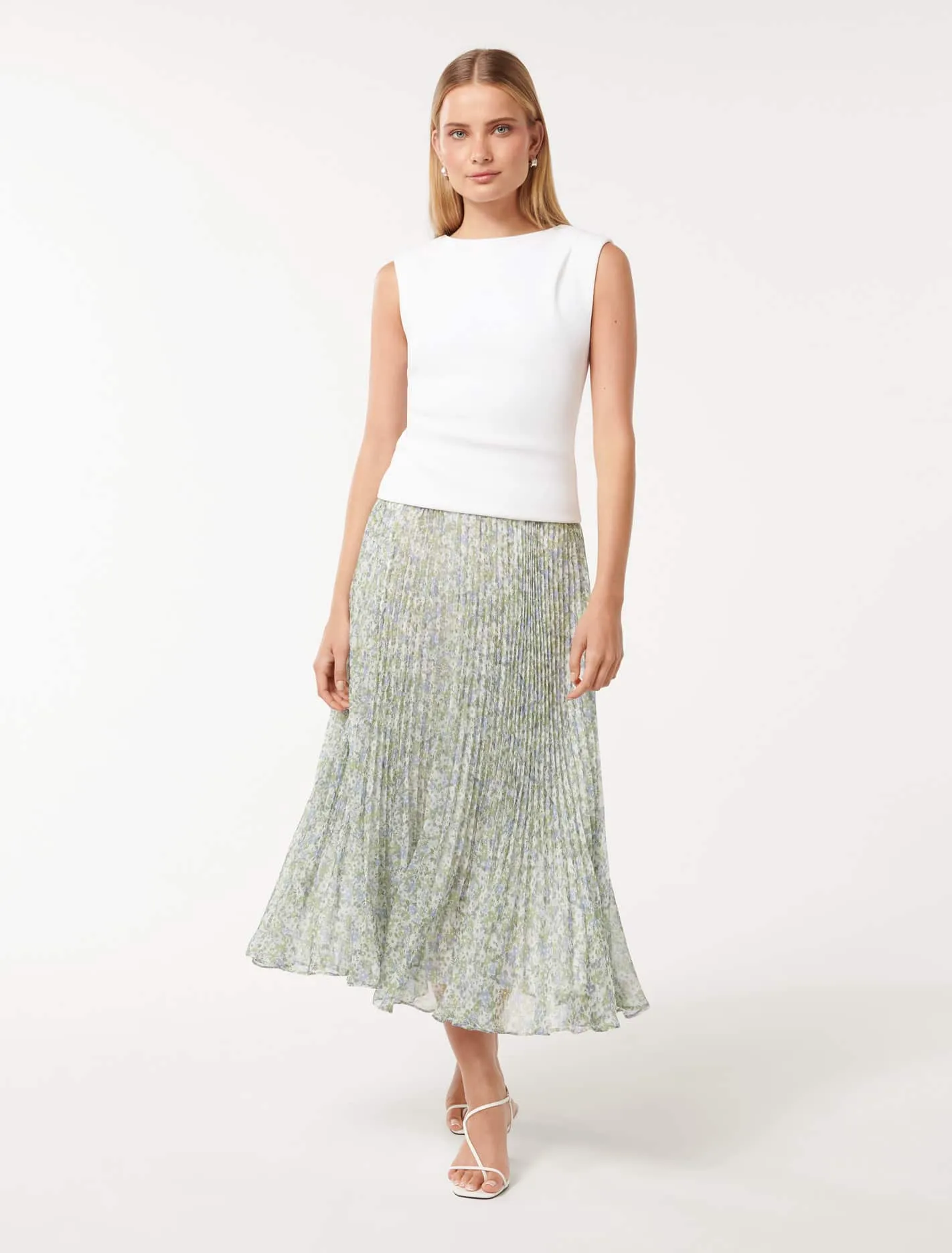 Della Pleated Skirt