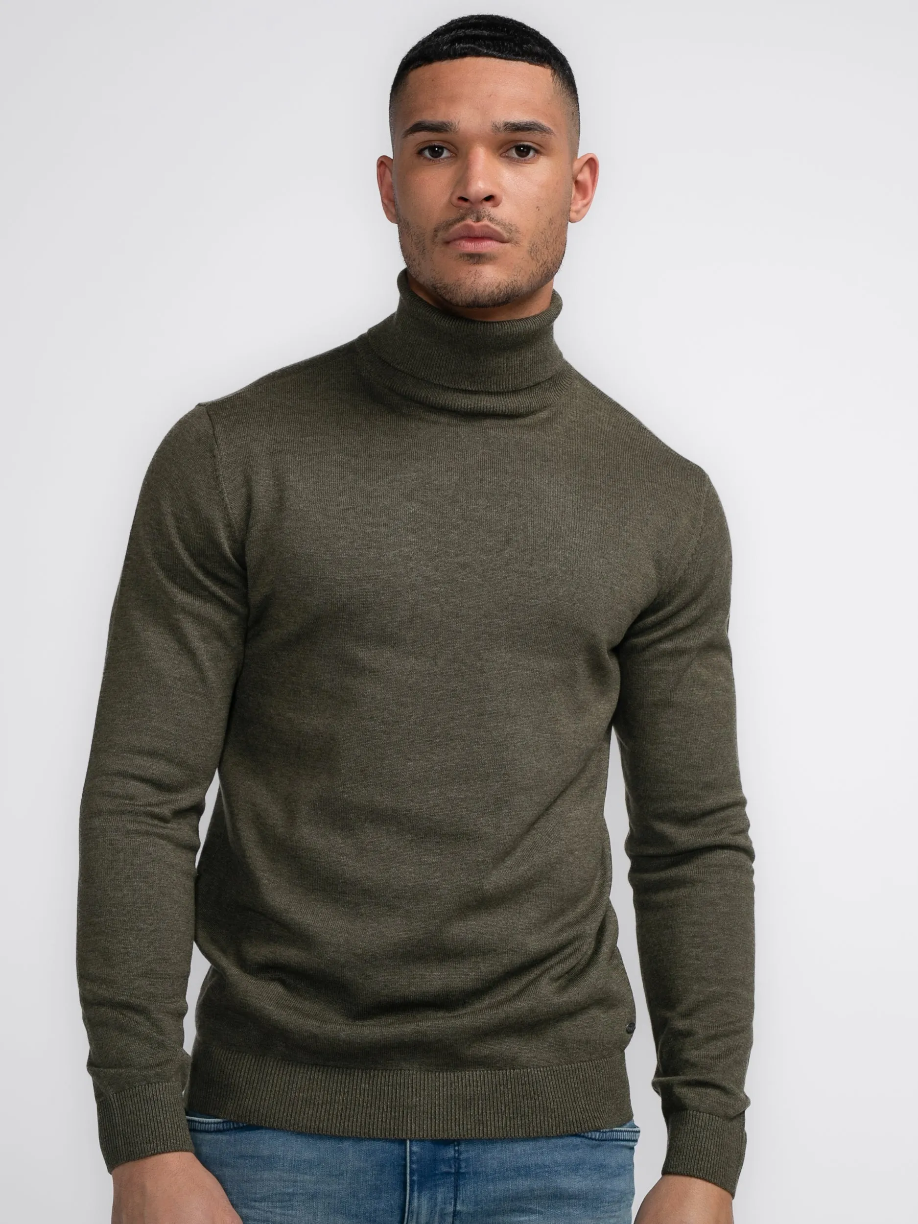 Fine-knit Turtleneck Eagle