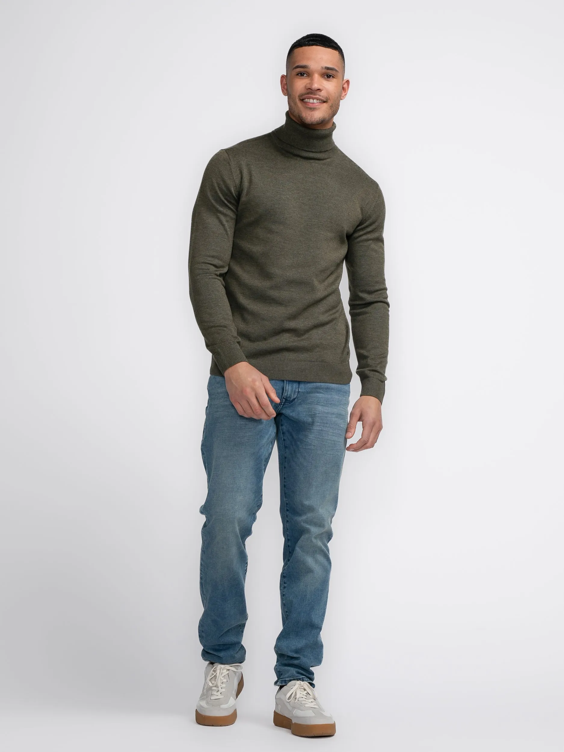 Fine-knit Turtleneck Eagle