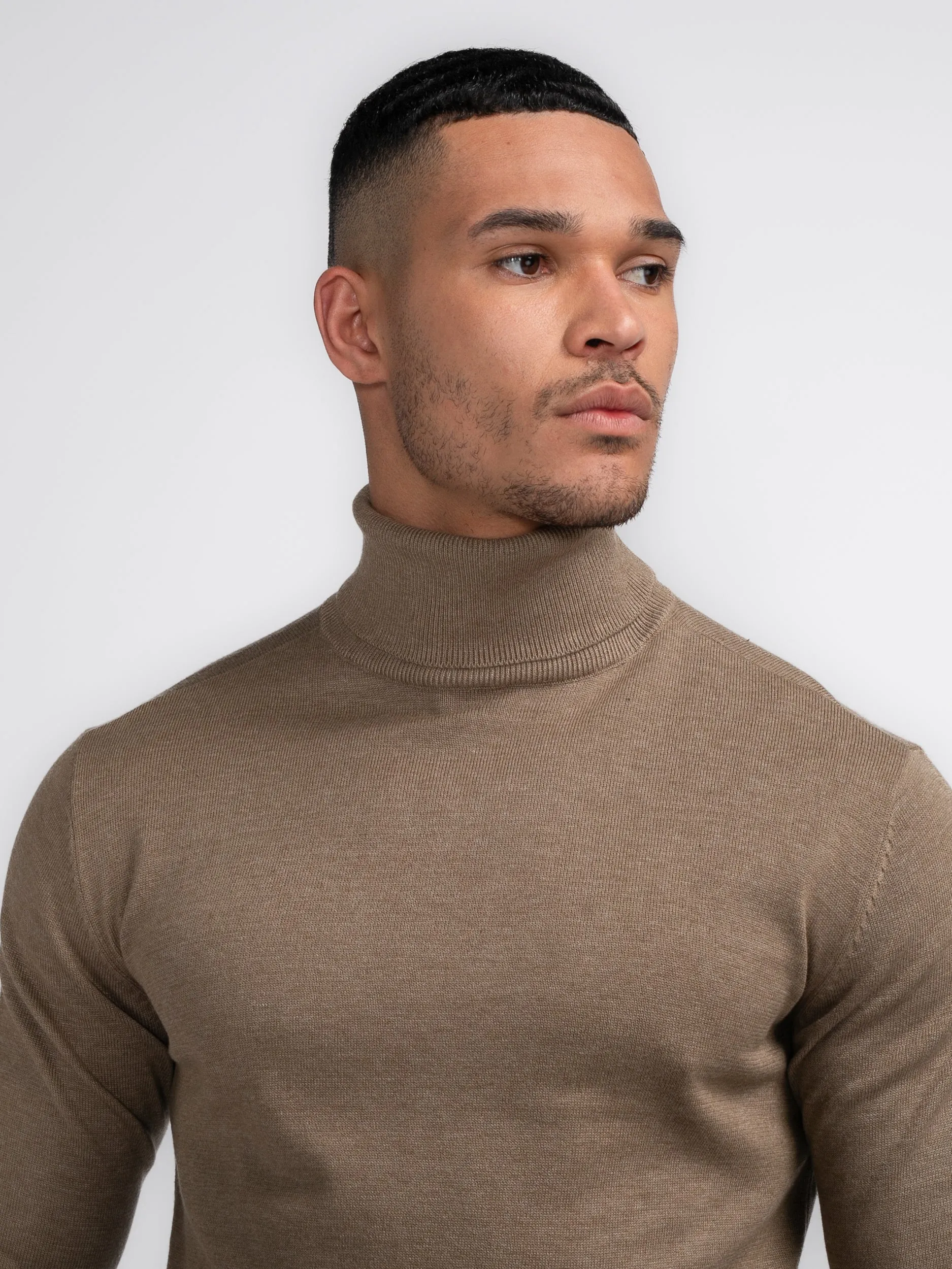 Fine-knit Turtleneck Eagle