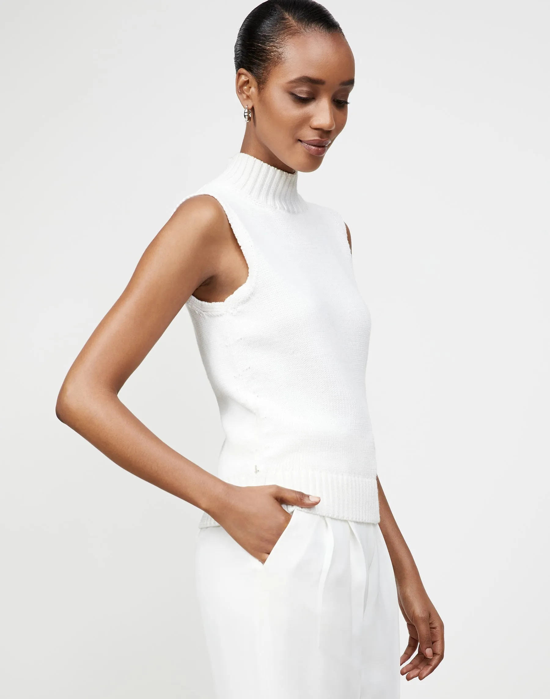 Lofty Italian Virgin Wool Cropped Sleeveless Turtleneck