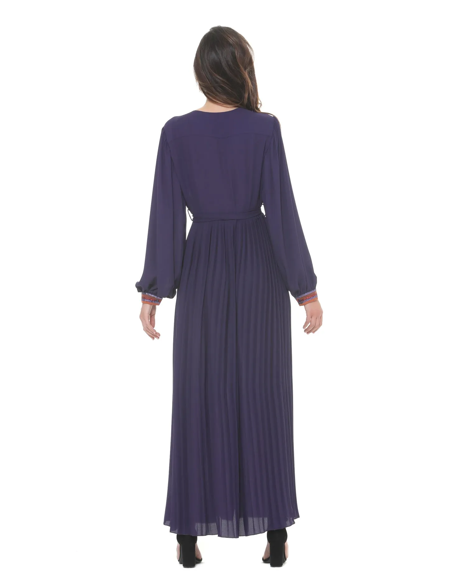 Long pleated shirt-dress