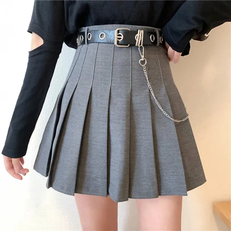 MQTIME  -  Black pleated skirt for women's Spring and Autumn 2024 new design with a chain A-line skirt, high waisted short skirt