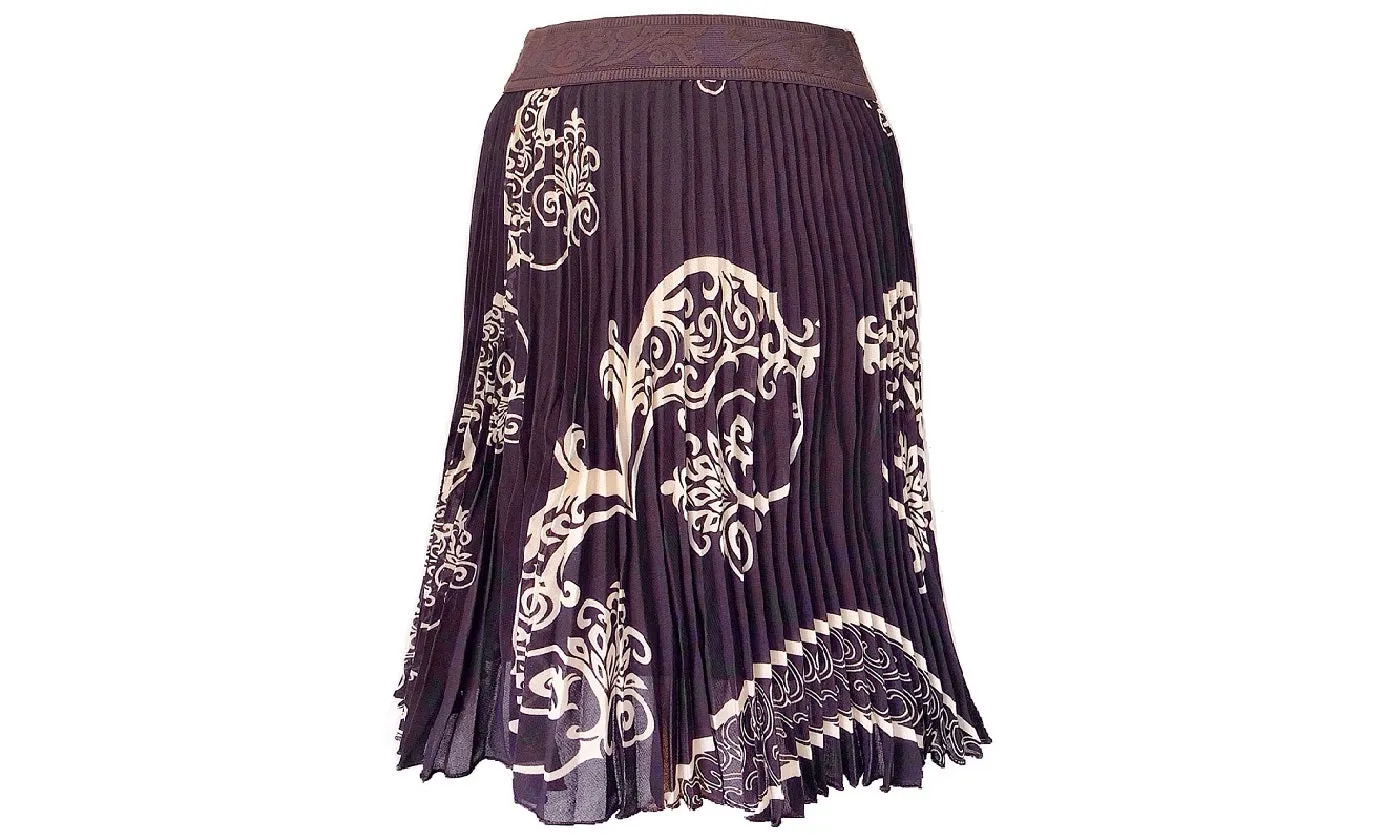 Pleated Flowy Knee Length Skirt