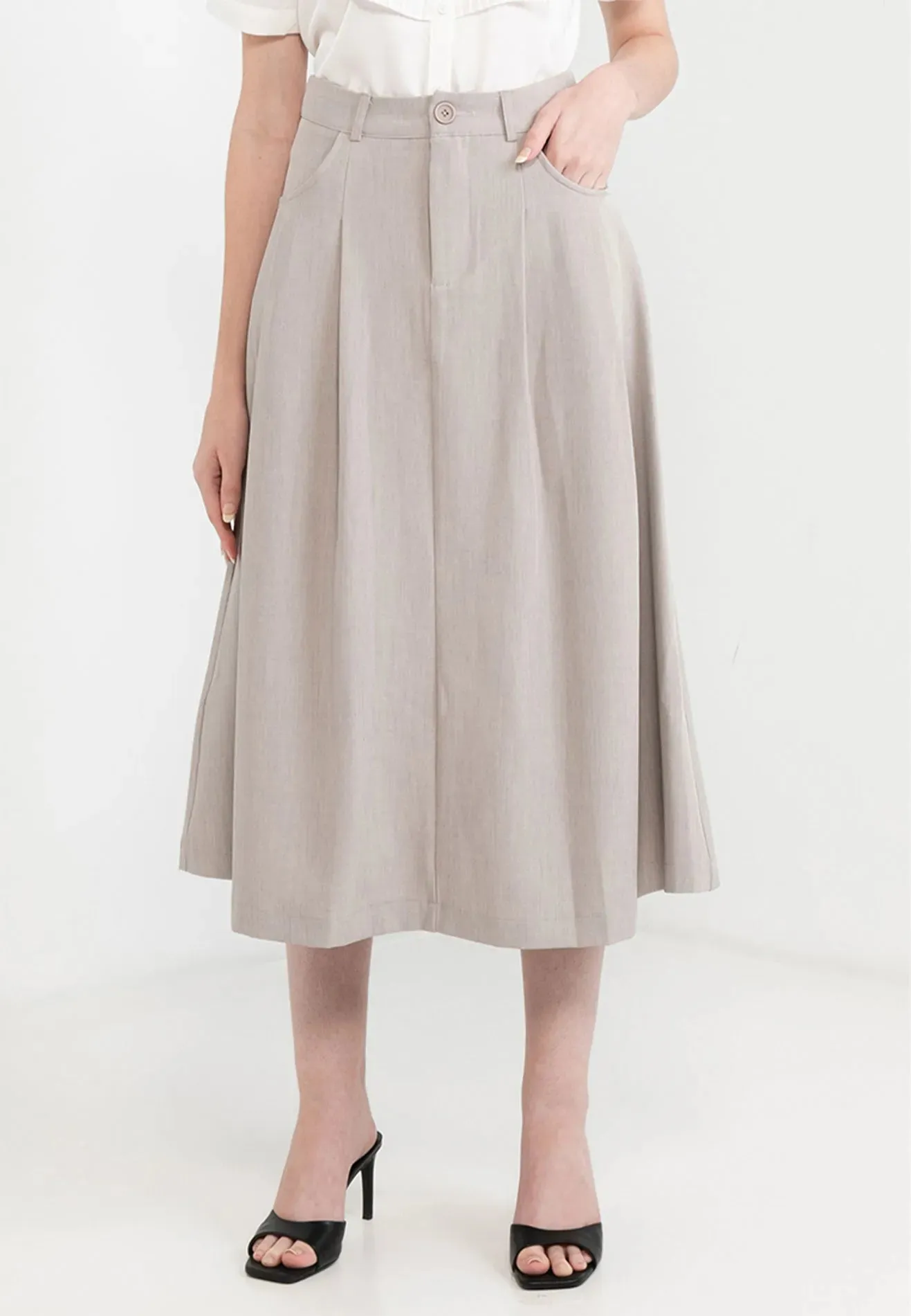 Pleated Maxi Pocket Skirt