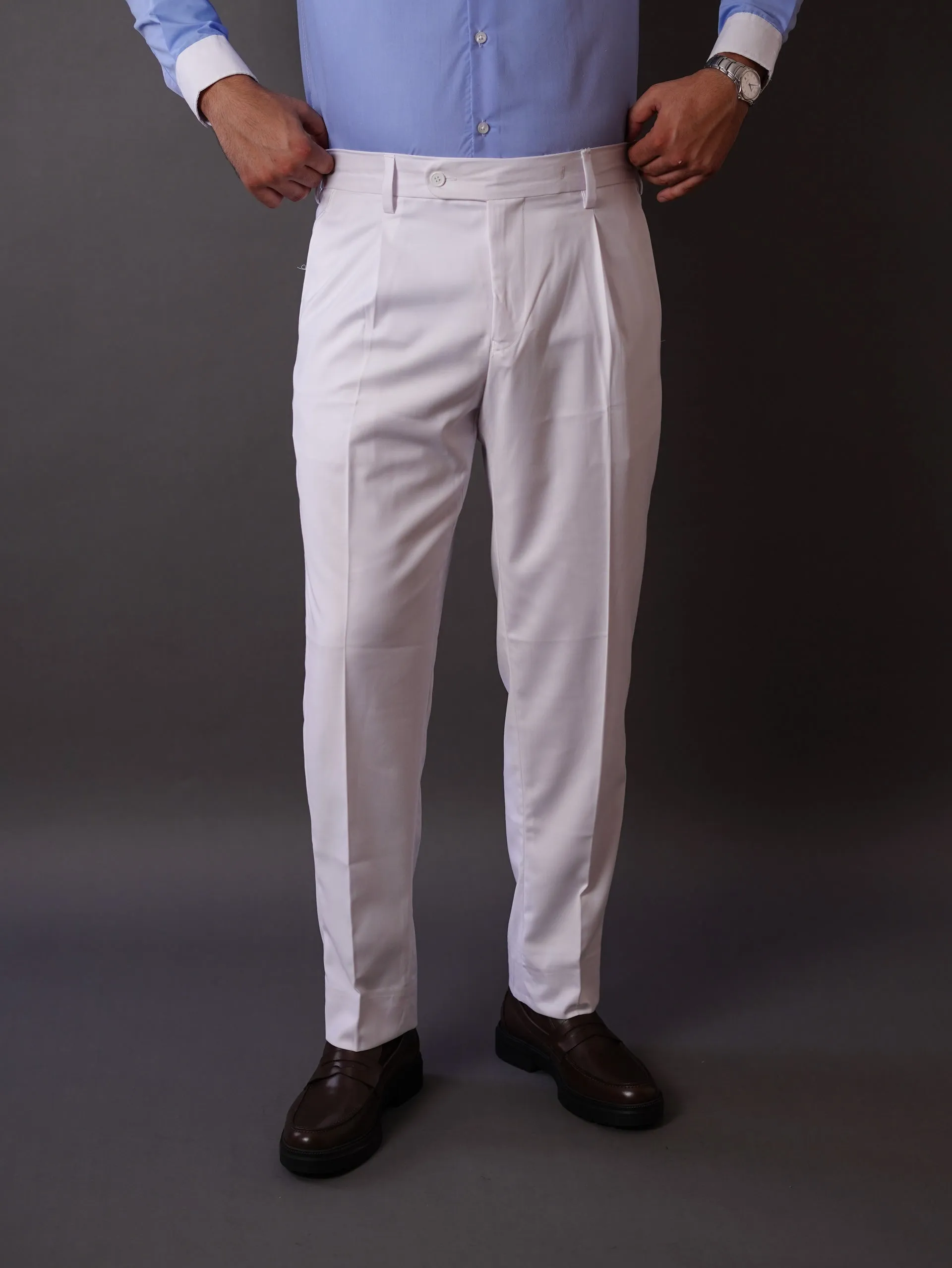 slim fit chino pants-White