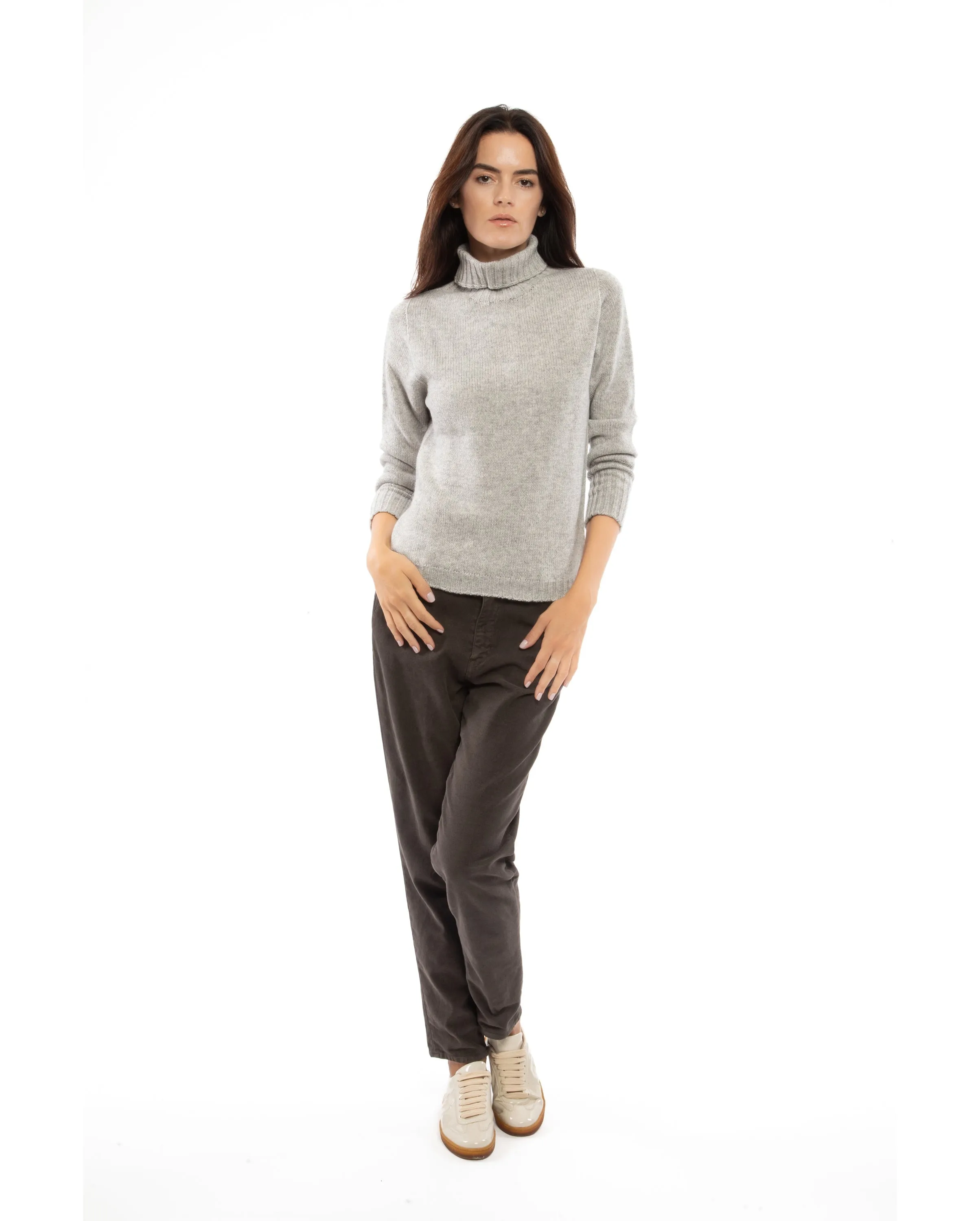 Women's Classic Cashmere Turtleneck Sweater Black